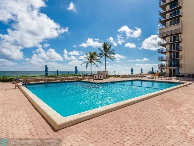 $3,000 | 1147 Hillsboro Mile, Unit 209, Hillsboro Beach, FL 33062