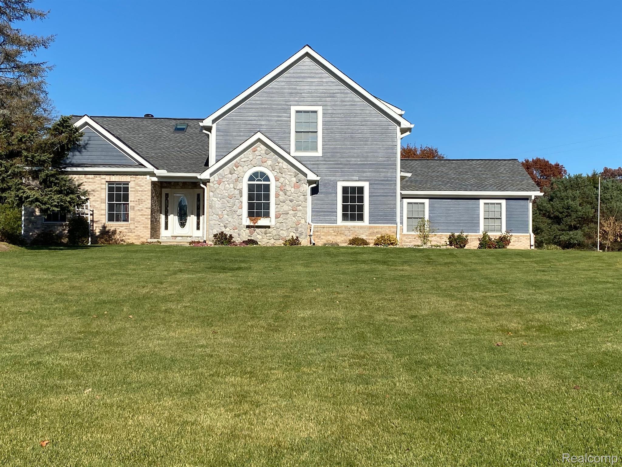 4435 Lily Drive Howell, MI 48843 - Photo 1 of 58 Gallery Image 1
