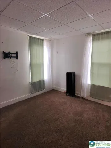 $1,600 | 319 North George Street, Pottsville, PA 17901