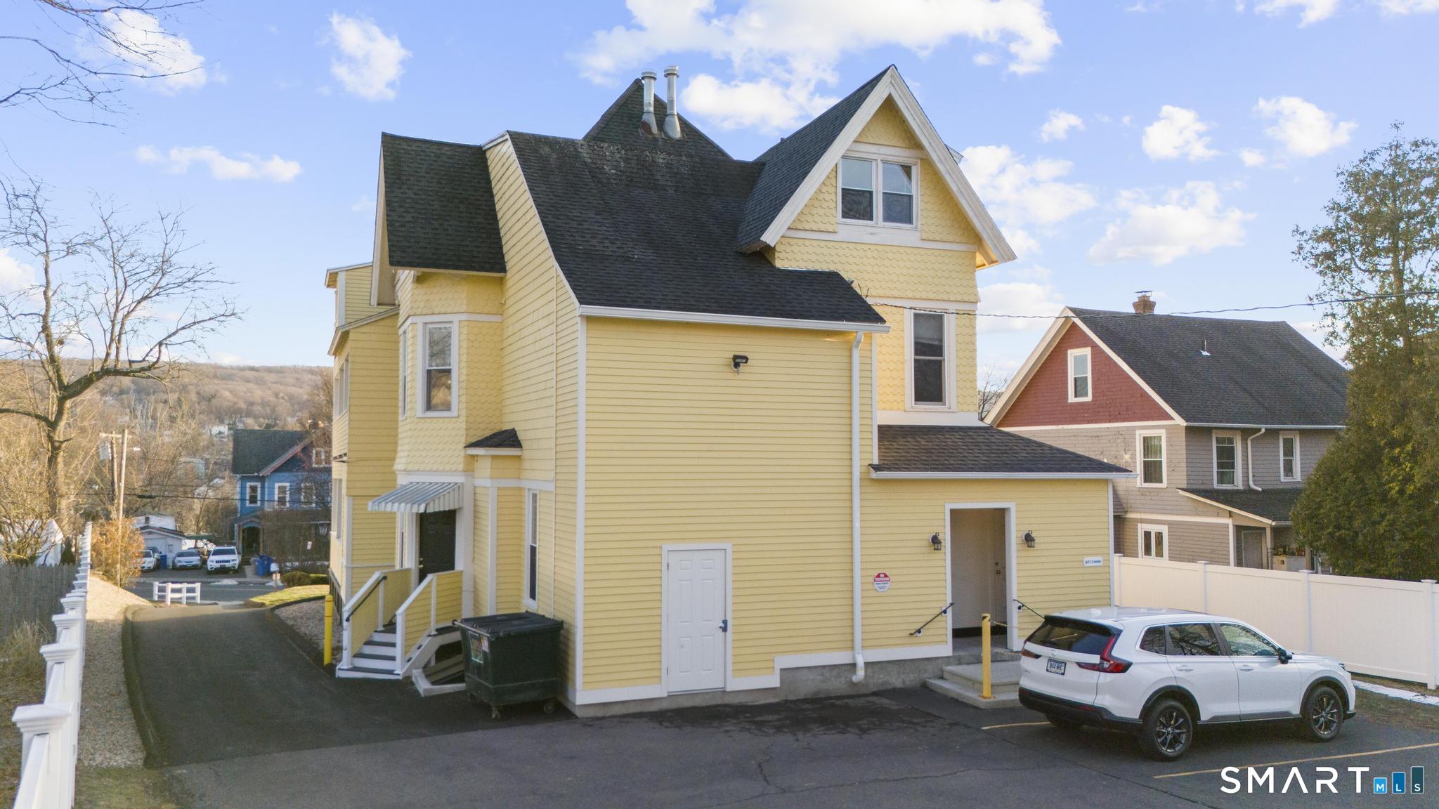 83 Prospect Street, Unit 6 Bristol, CT 06010 - Photo 4 of 16
