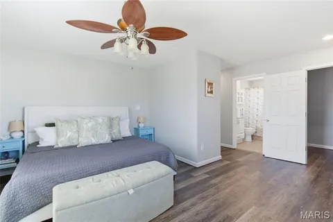 $499,999 | 887 Dickson Street, St. Louis, MO 63122