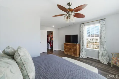$499,999 | 887 Dickson Street, St. Louis, MO 63122