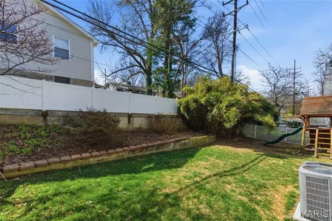 $499,999 | 887 Dickson Street, St. Louis, MO 63122