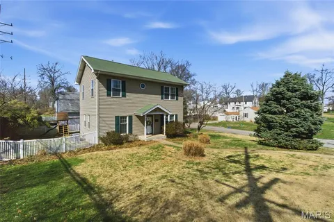 $499,999 | 887 Dickson Street, St. Louis, MO 63122