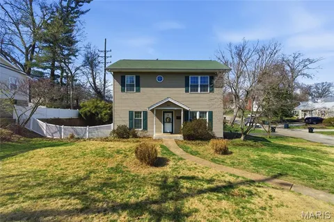 $499,999 | 887 Dickson Street, St. Louis, MO 63122