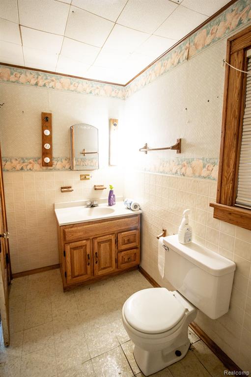 6050 North Vassar Road Flint, MI 48506 - Photo 13 of 44