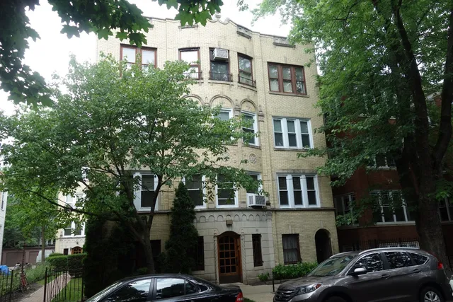 $1,660 | 1434 West Thome Avenue, Unit 2B, Chicago, IL 60660