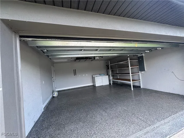 $1,950 | 2601 43rd Street Southwest, Lehigh Acres, FL 33976