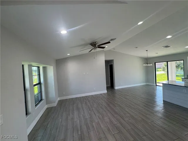 $1,950 | 2601 43rd Street Southwest, Lehigh Acres, FL 33976