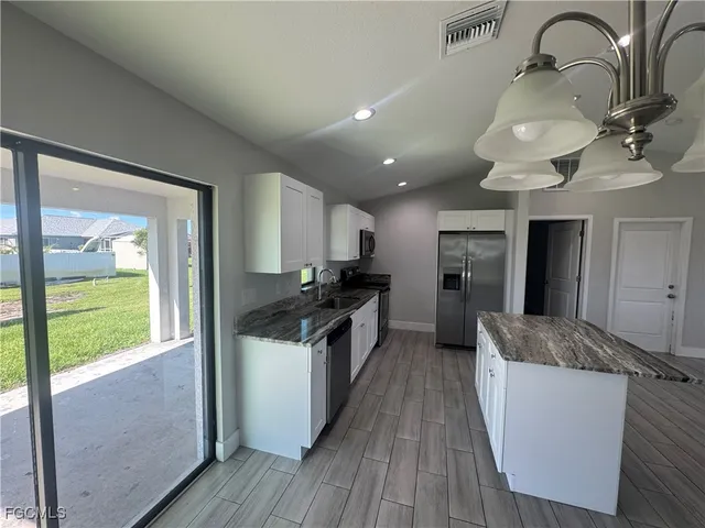 $1,950 | 2601 43rd Street Southwest, Lehigh Acres, FL 33976