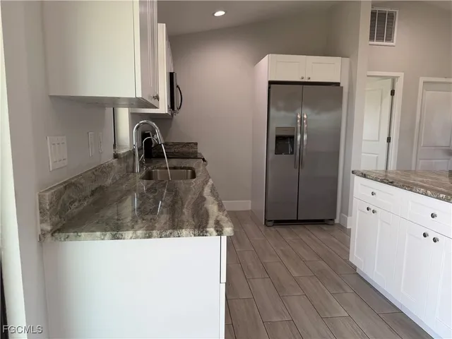 $1,950 | 2601 43rd Street Southwest, Lehigh Acres, FL 33976