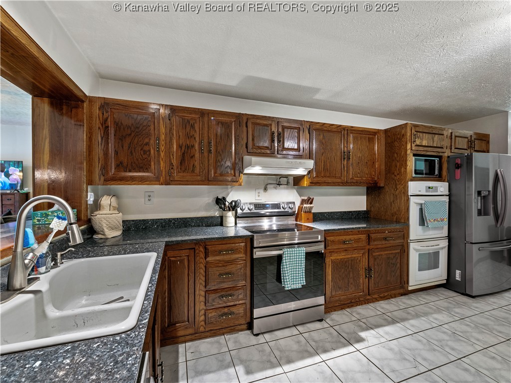 18334 Charleston Road Kenna, WV 25248 - Photo 15 of 45 Gallery Image 15