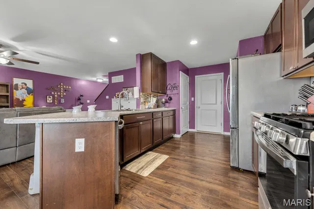 $344,900 | 346 Charlestowne Place Drive, St. Charles, MO 63301