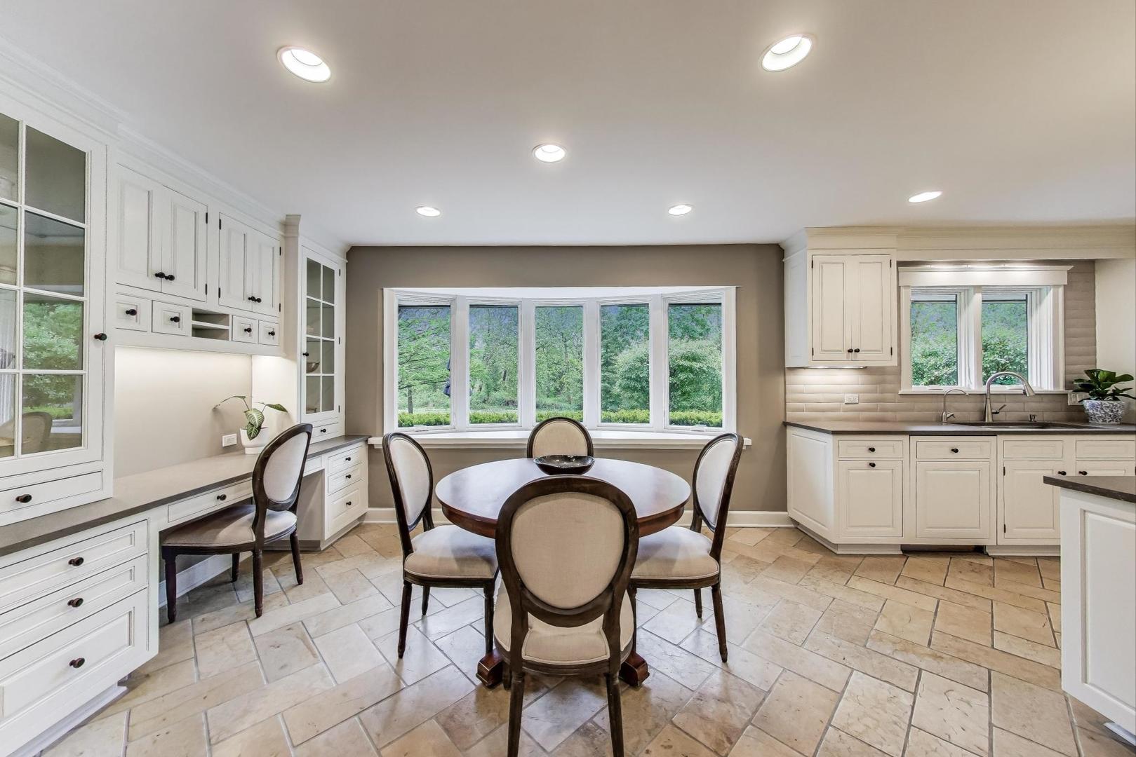 265 Sunset Drive Northfield, IL 60093 - Photo 7 of 45