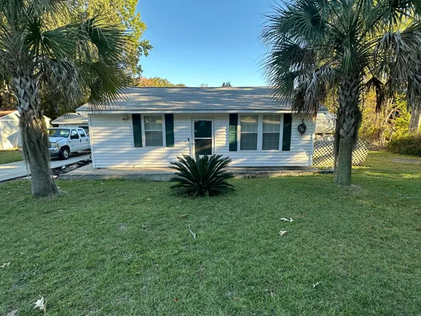 $150,000 | 307 Irick Drive, Eutawville, SC 29048