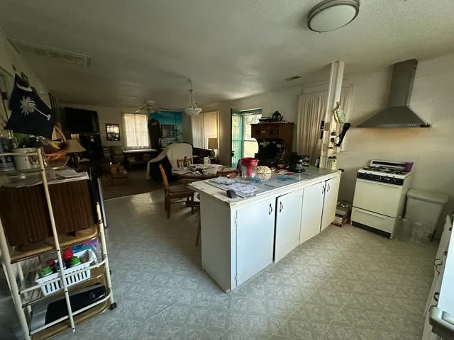 $175,000 | 307 Irick Drive, Eutawville, SC 29048