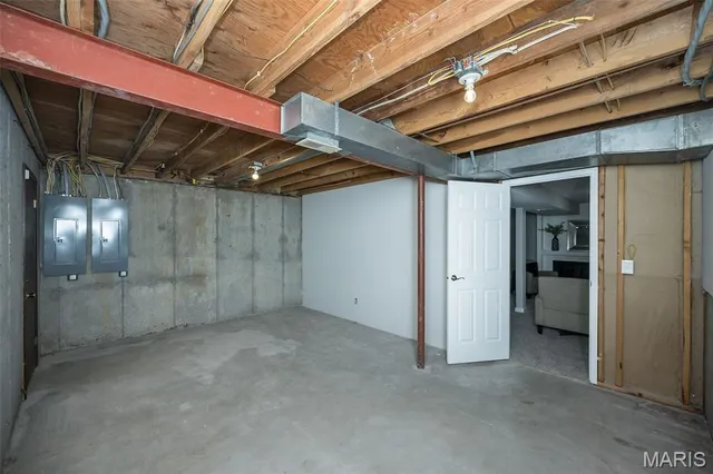 $360,000 | 211 Walden Court, Eureka, MO 63025