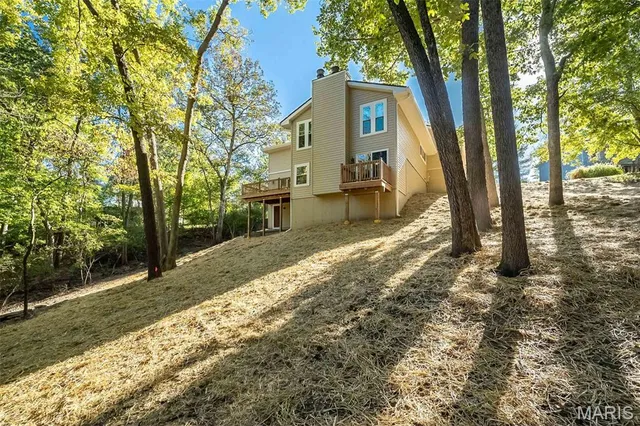 $360,000 | 211 Walden Court, Eureka, MO 63025