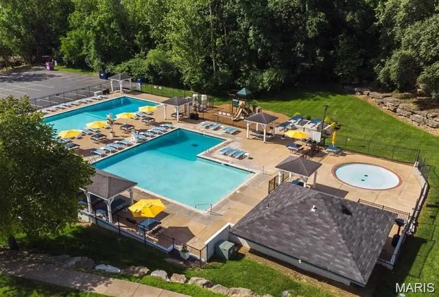 $360,000 | 211 Walden Court, Eureka, MO 63025