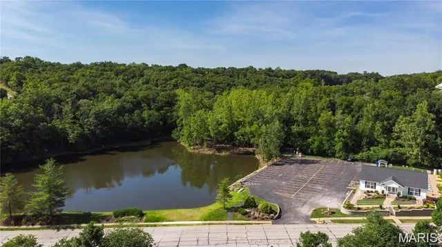 $360,000 | 211 Walden Court, Eureka, MO 63025