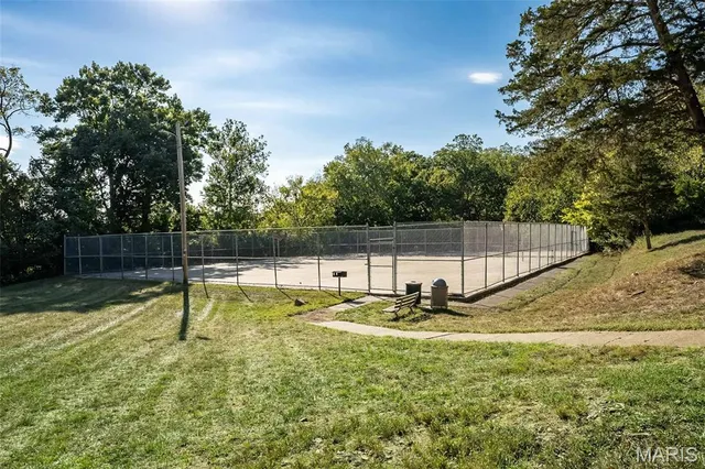 $360,000 | 211 Walden Court, Eureka, MO 63025