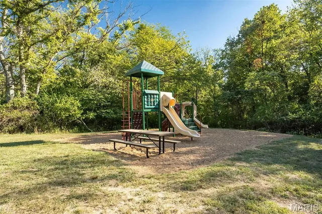 $360,000 | 211 Walden Court, Eureka, MO 63025