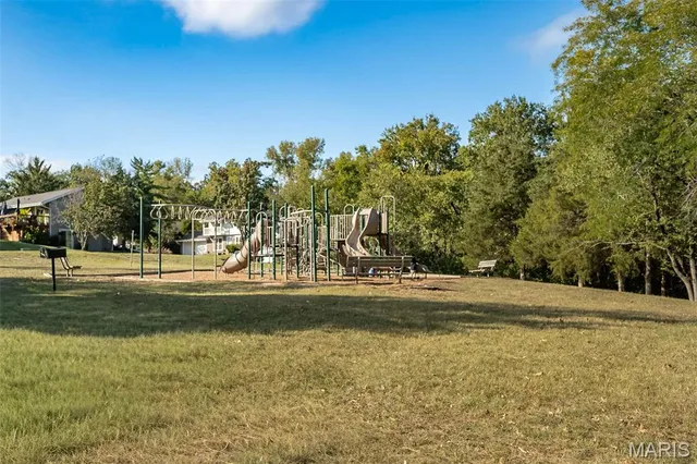 $360,000 | 211 Walden Court, Eureka, MO 63025