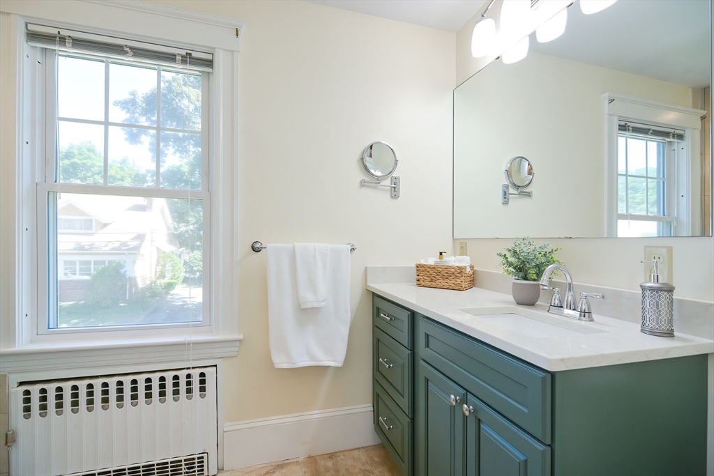 45 Upland Road Attleboro, MA 02703 - Photo 24 of 42 Gallery Image 24
