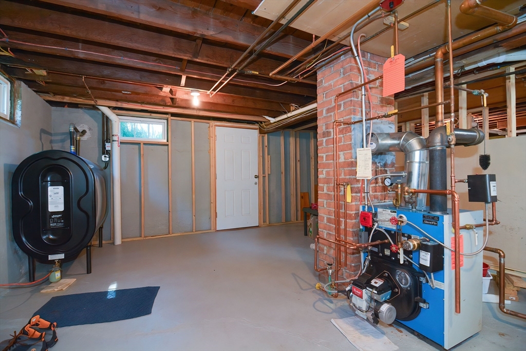 45 Upland Road Attleboro, MA 02703 - Photo 35 of 42 Gallery Image 35