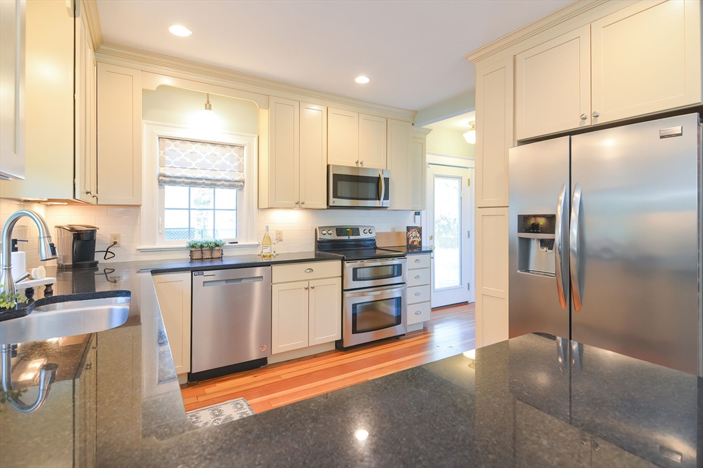 45 Upland Road Attleboro, MA 02703 - Photo 5 of 42 Gallery Image 5