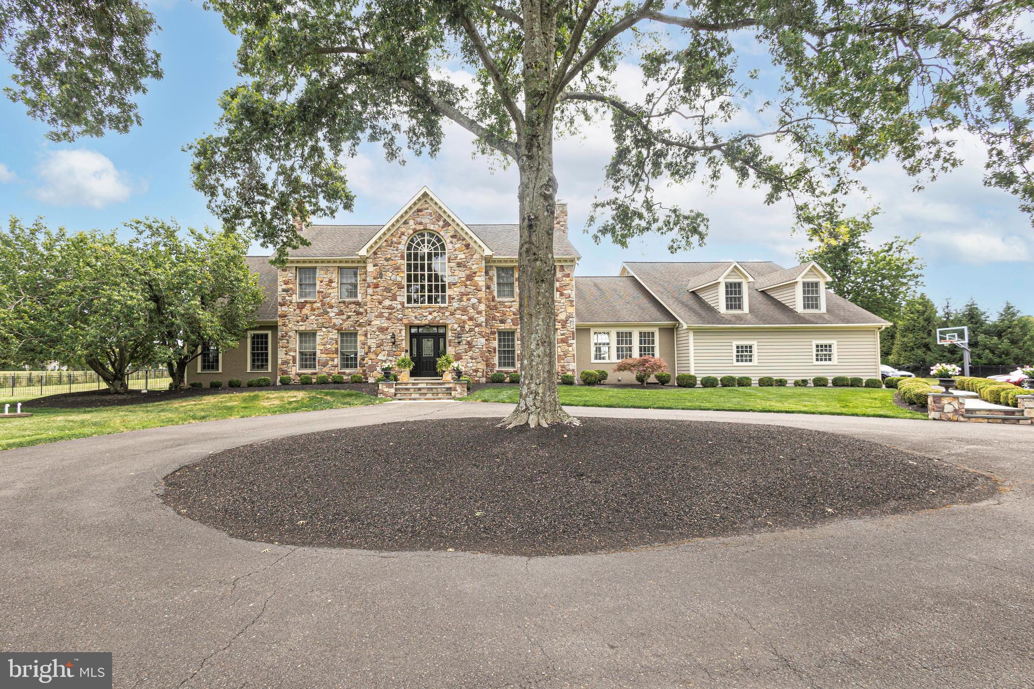 1349 Wrightstown Road Newtown, PA 18940 - Photo 5 of 136 Gallery Image 5