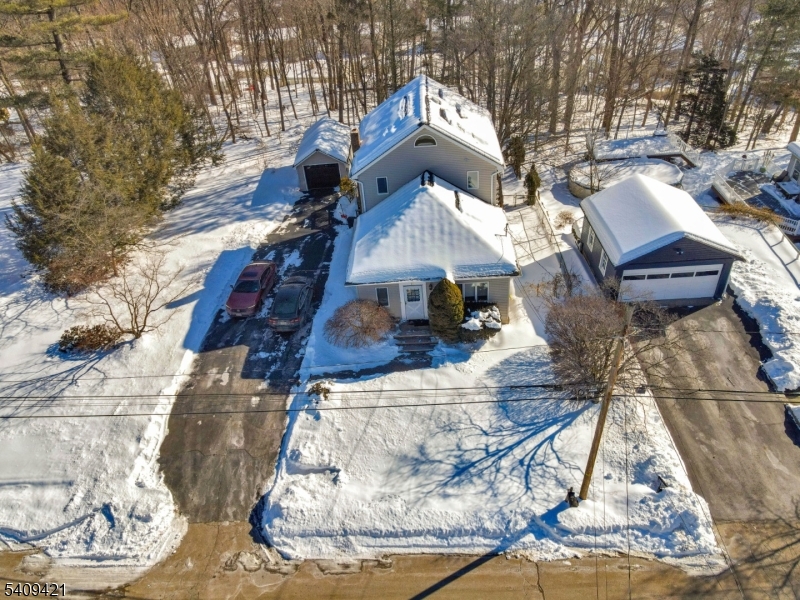 20 Center Street Butler, NJ 07405 - Photo 4 of 19 Gallery Image 4