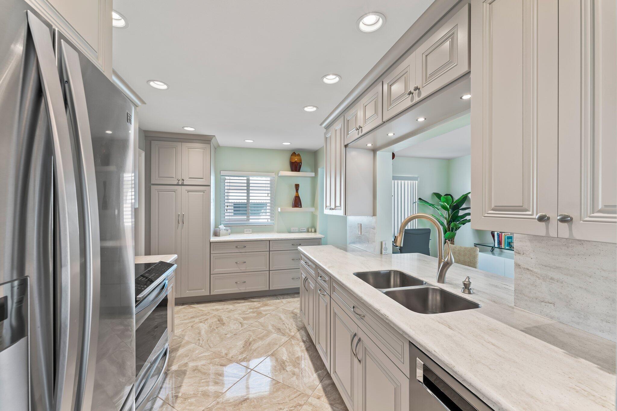 2102 Southwest 14th Pl  