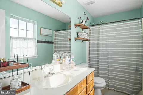 $350,000 | 151 East Chimney Top Lane, Felton, DE 19943