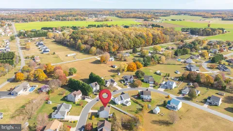 $350,000 | 151 East Chimney Top Lane, Felton, DE 19943
