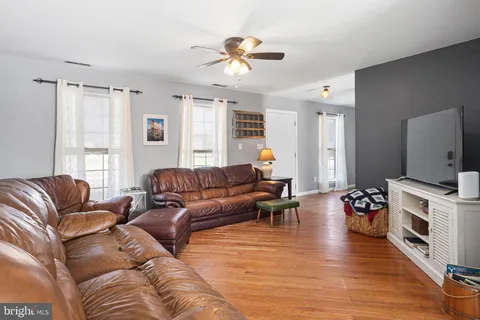 $350,000 | 151 East Chimney Top Lane, Felton, DE 19943