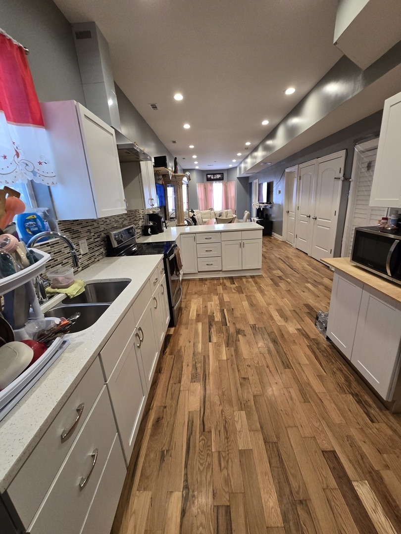 5621 South Racine Avenue Chicago, IL 60636 - Photo 5 of 24