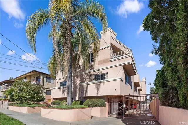 a view of a house with a patio