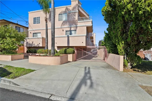 a view of a building with a outdoor space