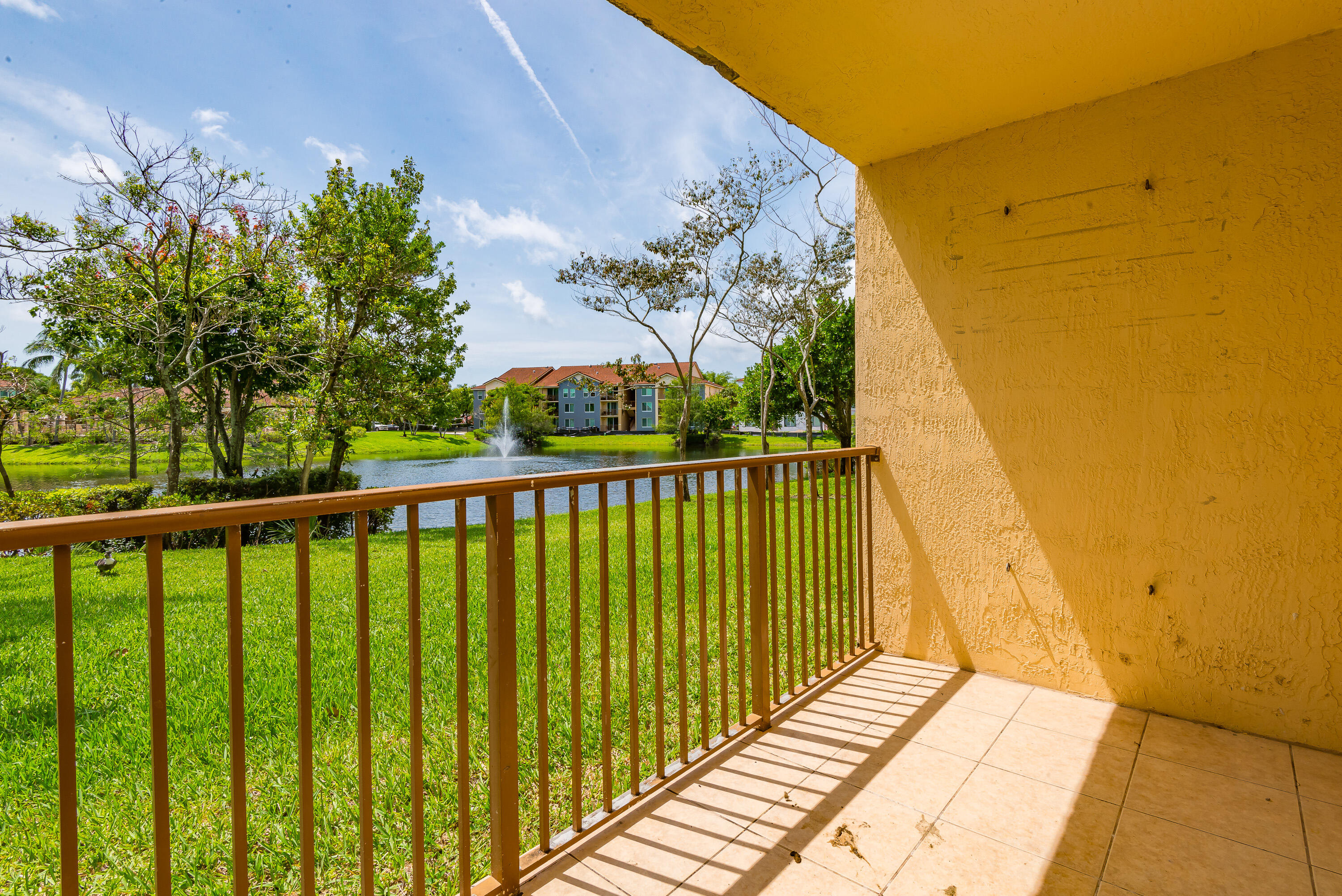 602 Villa Circle Boynton Beach, FL 33435 - Photo 21 of 27