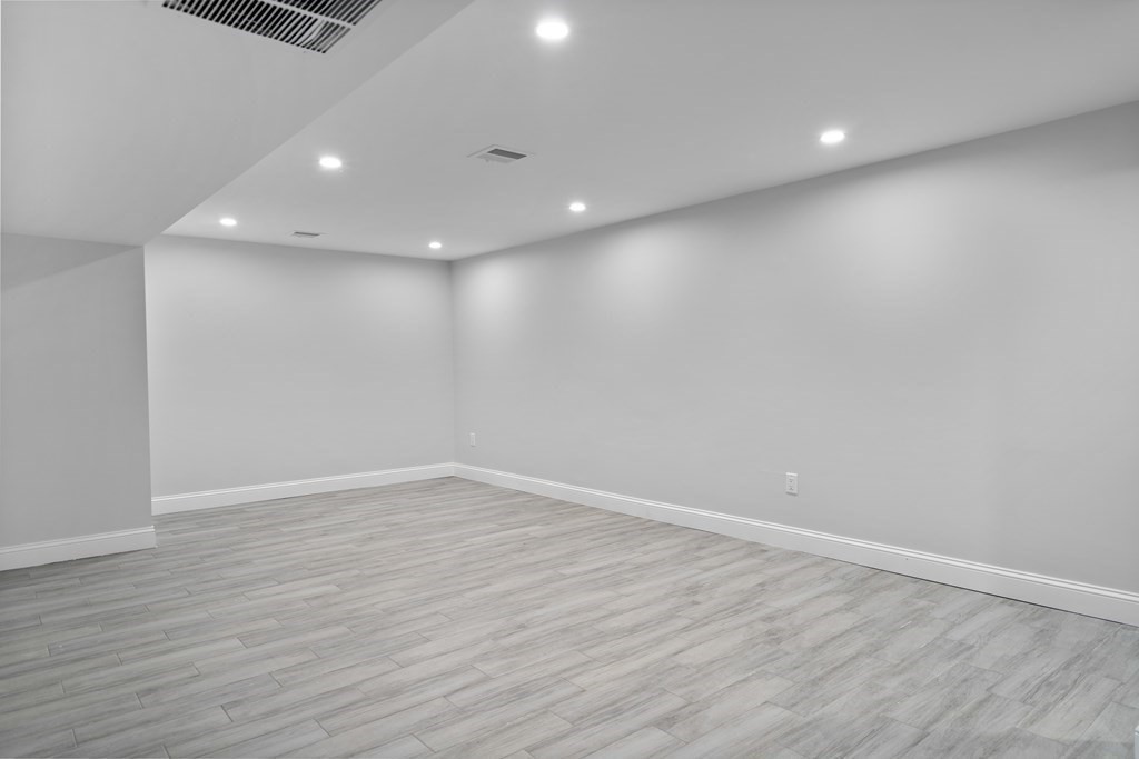 42 Colonial Road Hingham, MA 02043 - Photo 27 of 27