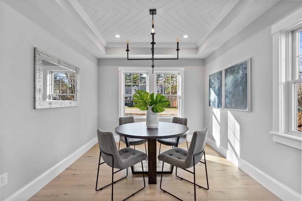 42 Colonial Road Hingham, MA 02043 - Photo 8 of 27