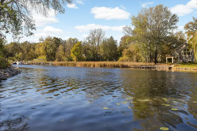 $850,000 | 3133 Fairchild Avenue, Wayzata, MN 55391