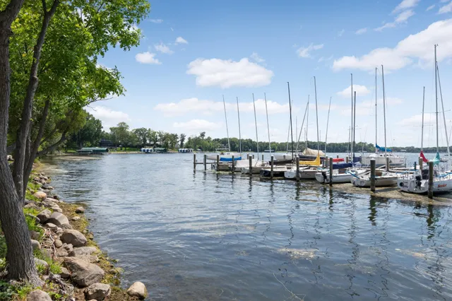 $850,000 | 3133 Fairchild Avenue, Wayzata, MN 55391