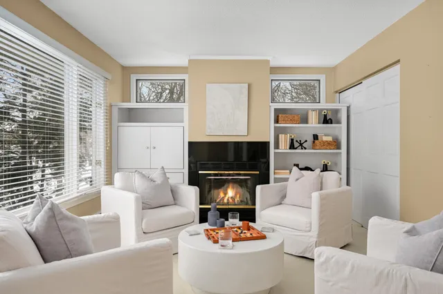 $850,000 | 3133 Fairchild Avenue, Wayzata, MN 55391