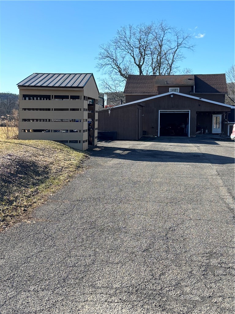 51 Goodrich Road Owego, NY 13827 - Photo 8 of 48