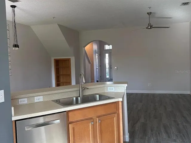 $2,300 | 3830 Virga Boulevard, Sarasota, FL 34233