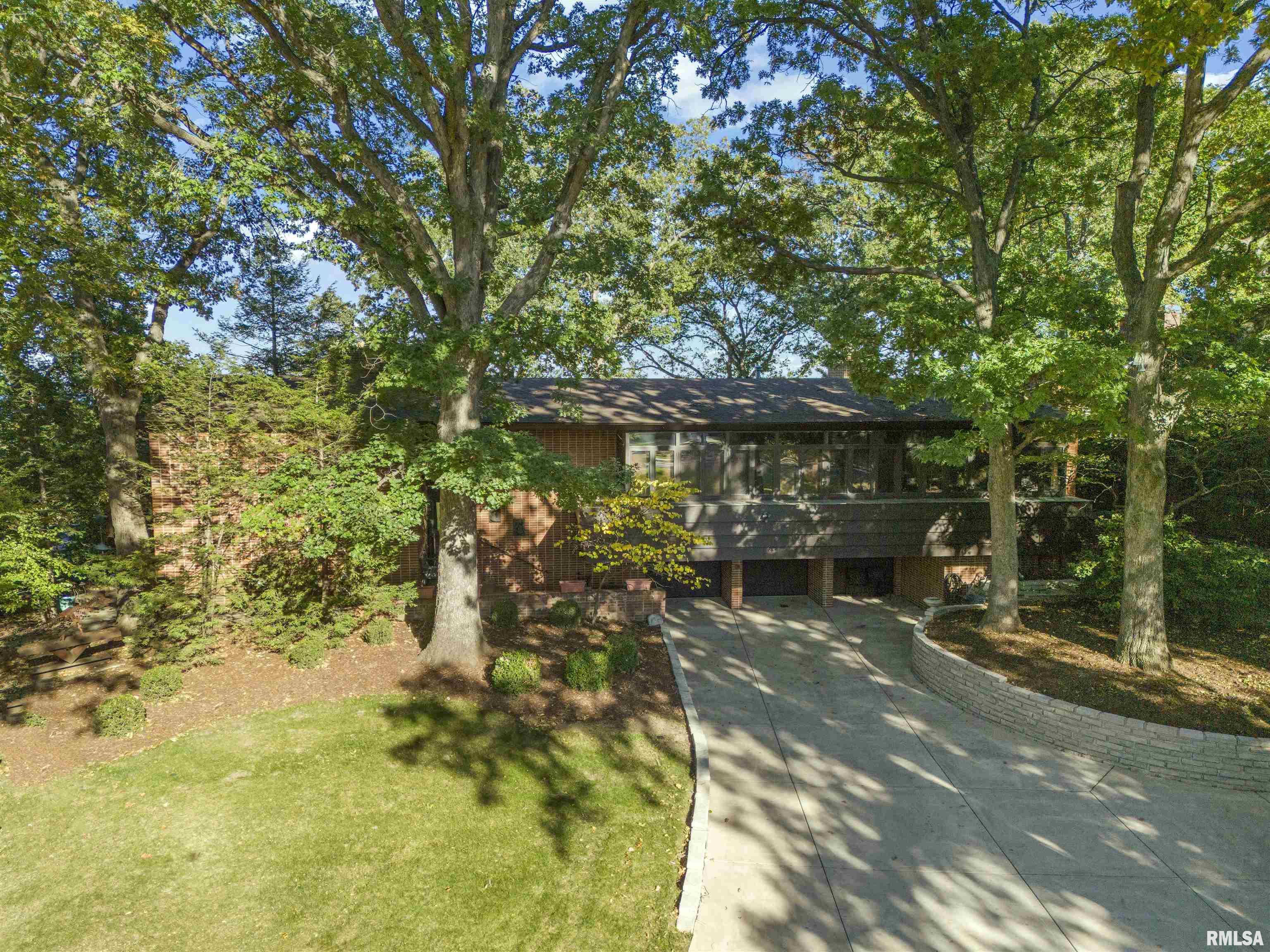 501 East High Point Road Peoria, IL 61614 - Photo 2 of 94