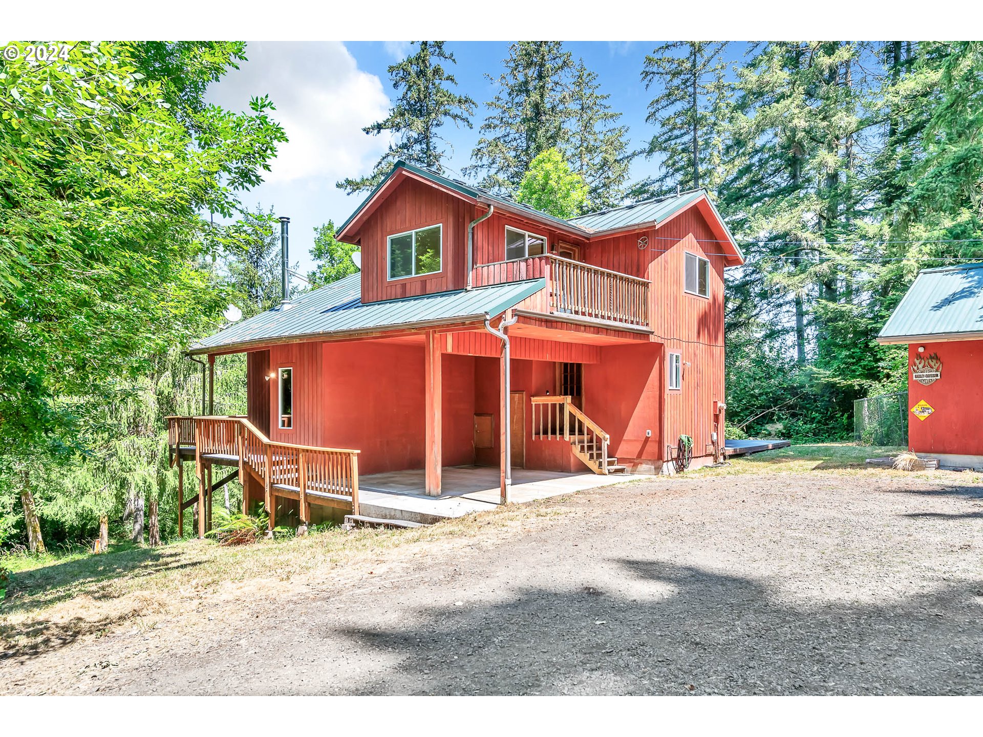 28750 Fox Hollow Road Eugene, OR 97405 - Photo 1 of 43 Gallery Image 1