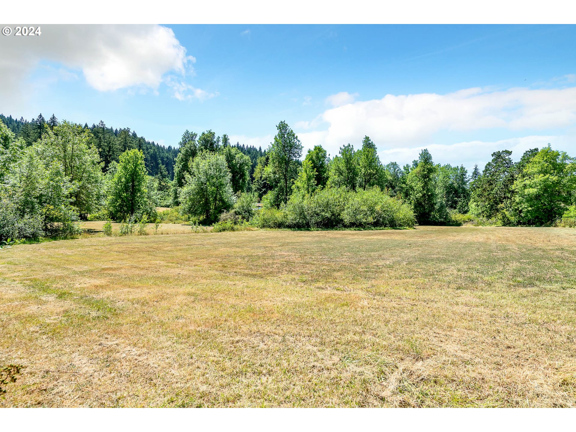 28750 Fox Hollow Road Eugene, OR 97405 - Photo 41 of 43 Gallery Image 41